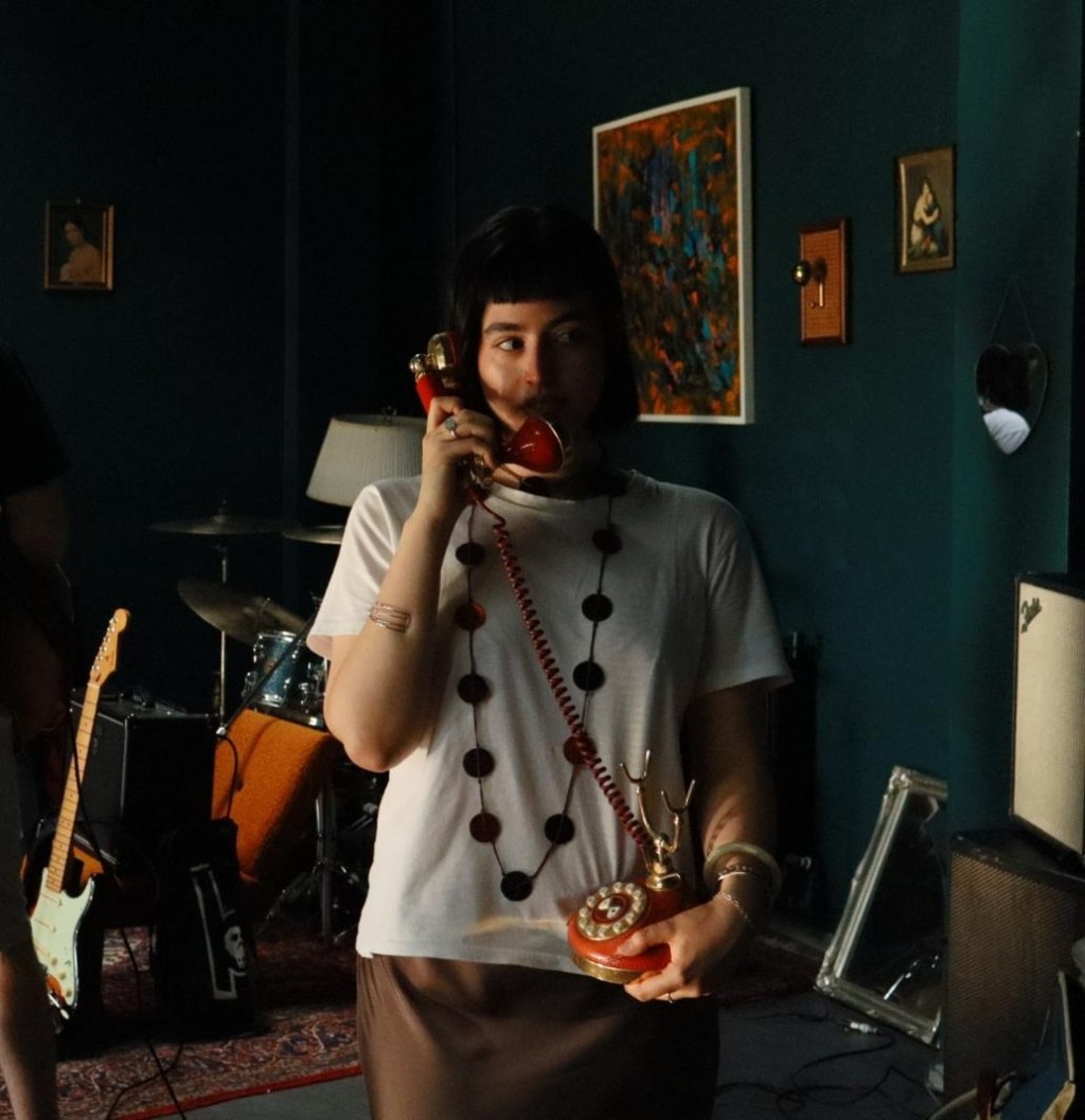 Women Making Waves in Music: Sara&nbsp;Păunescu